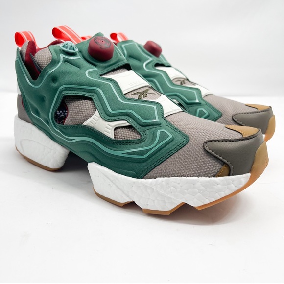 REEBOK x ADIDAS x BBC Instapump Fury Boost Pine - Picture 5 of 16